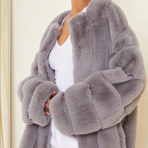 Grey Premium Faux Fur Vertical Bubble Coat - Picture 4 of 7